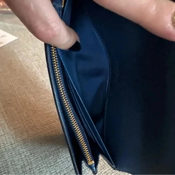 PRADA Saffiano Wave Continental Flap Wallet Bluette & Azzurro - Picture 11 of 15